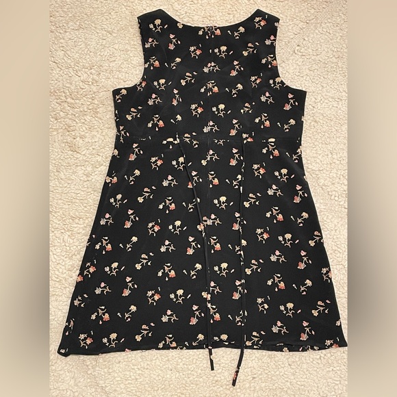 VINTAGE FLORAL MINI DRESS - size MEDIUM but fits XS and S as well - Picture 5 of 5